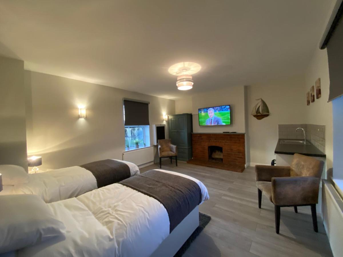 The Fordham Inn Sharnbrook Eksteriør bilde