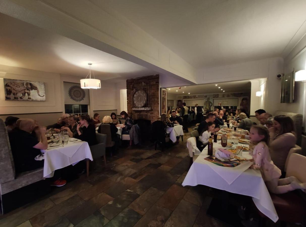 The Fordham Inn Sharnbrook Eksteriør bilde